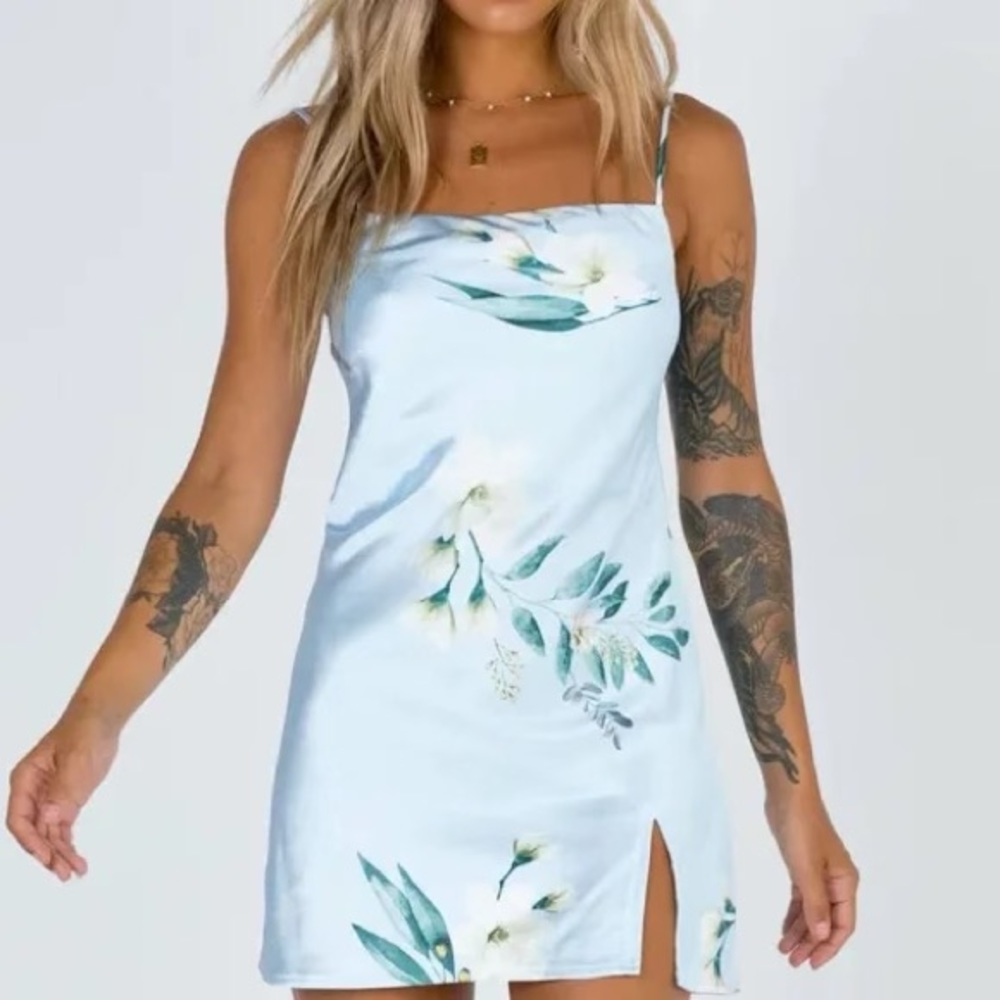 Princess Polly light blue mini dress with flowers